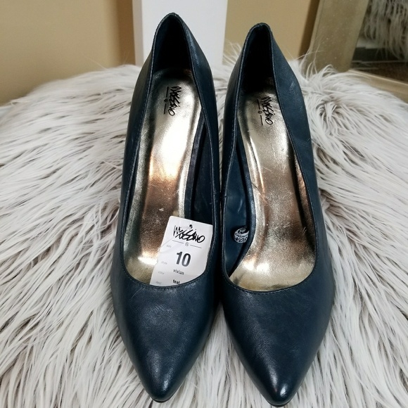 Mossimo 3 inch Hunter green Heals! NWT - Picture 3 of 7